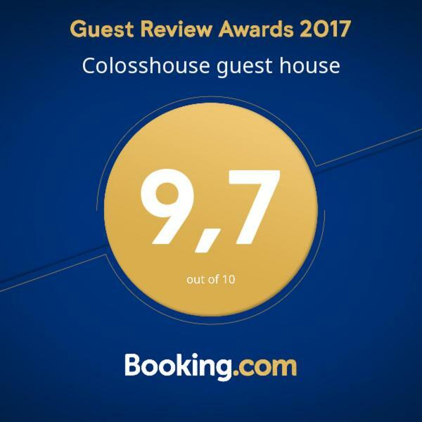 Colosshouse Guest House Rom Eksteriør billede
